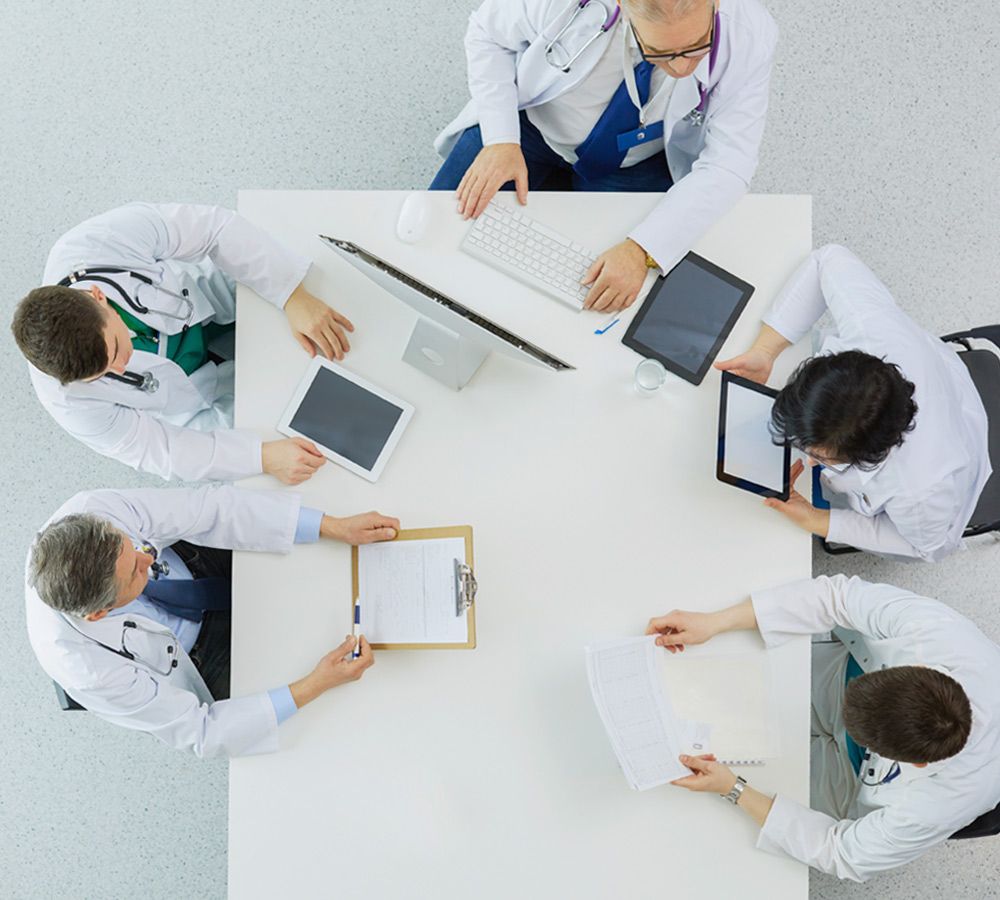 Dr. Iván Povo Martín. Experiencia en Urología: Asociaciones científicas